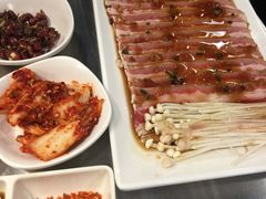 -韩聚屋韩国烤肉餐厅(新北万达店)