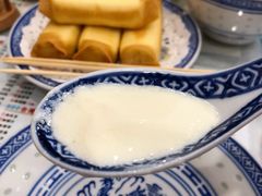 -广信牛奶甜品世家(台东店)