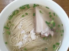 -朱鸿兴面馆(镇湖店)