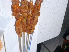 -三人行骨头王火锅(长寿店)