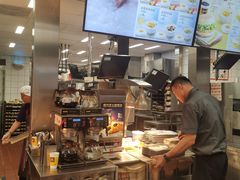 -麦当劳(军博店)