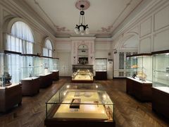 -上海市工艺美术博物馆