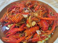 -江城燕子大排档(江汉路步行街店)