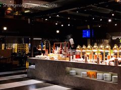 -圆顶阁西餐厅(郑州索菲特国际饭店 )