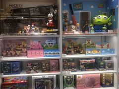 -泡泡玛特POPMART(杭州乐堤港店)