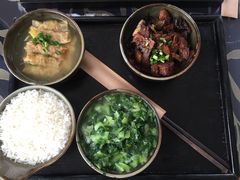 -俏湘私房菜(国贸店)