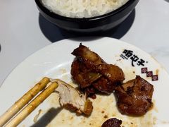 -咱屯子铁锅炖直营店(保利店)