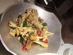-卢大鲜鱼头捞饭(美利广场店)