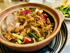 -胡须佬鸡煲四季火锅店(石厦西村直营店)