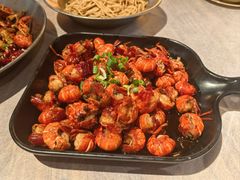 -巴厘龙虾·榜首油焖大虾(音乐学院·沿江酒馆店)