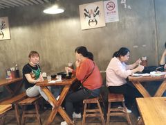 大堂-益佳粥店(复兴中路店)