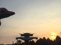 -汤山欢乐水世界