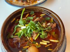 -亚伟瓦罐面美食城(淇县总店)