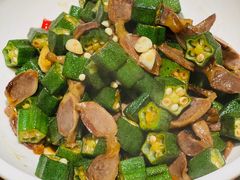 -黄泥岗·地道湖北菜(奥特莱斯店)