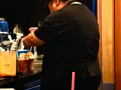 -星巴克臻选(华堂·新辰汇店)