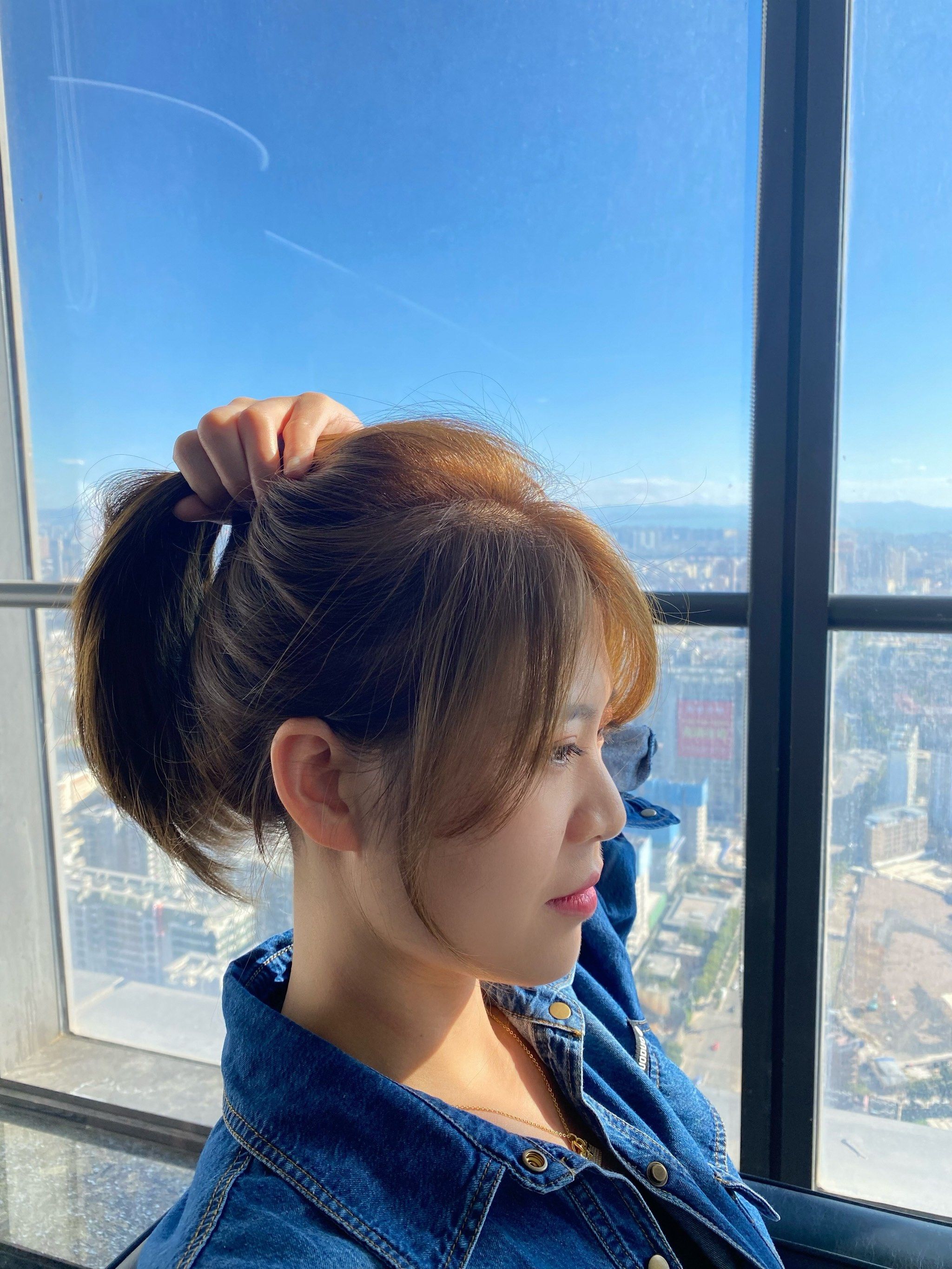 高马尾刘海设计\\n一款扎起来最好看的刘海\\n适合发际线偏高的女孩子