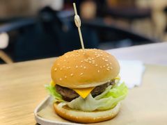 -牛纽塔·牛人堡(群众路店)