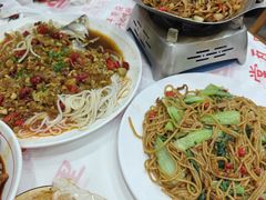 油浸鱼（四代）-堂瓦里·33年传统赣菜(第一街区店)