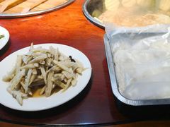-铁锅炖灶台鱼老三炖鱼馆
