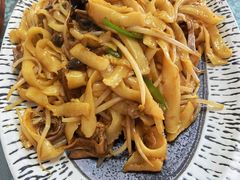 -天天向上素食餐厅(五台山店)