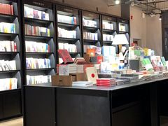 -阅西安新华书店(翠华南路店)