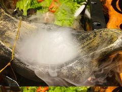 -老牌坊云南鱼豆花火锅(哈西万达店)