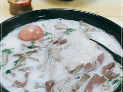 -津津老鸭粉丝馆(正东路店)