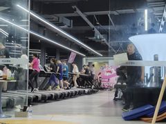 -超鹿运动(五四路恒力城店)