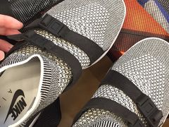 -TIMES CITY OUTLETS 时代·城市·奥特莱斯(上海国际时尚中心店)