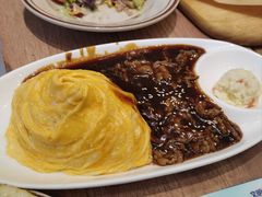 照烧肥牛蛋包饭-玛格萝妮比萨屋(四平店)