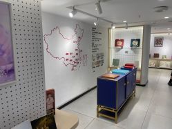 -纷乐迪主题儿童摄影(龙湖时代店)