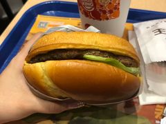-汉堡王(大连柏威年餐厅店)