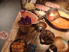 -巴卤社老火锅(财富店)
