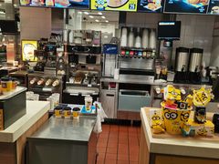 -麦当劳(中山八路店)