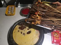 -钢管厂五区小郡肝串串香(奥克斯广场锦城万达店)