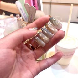 -米小兔美甲美睫