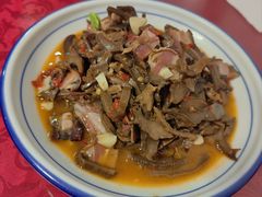 烟笋腊肉-本地菜馆·莲花血鸭(武功山景区店)