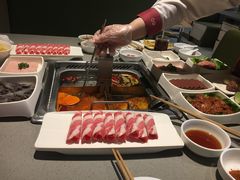 -海底捞火锅(新松江路店)