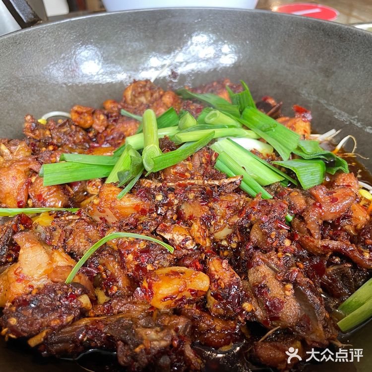 贵阳｜市区里的辣子鸡