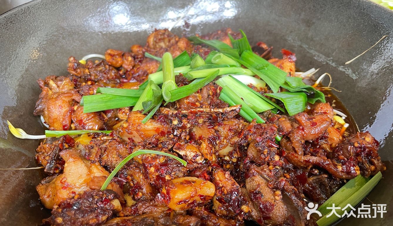 贵阳｜市区里的辣子鸡
