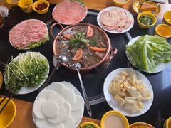 -银同牦牛肉火锅