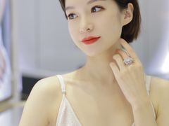 -杭州西湖银泰百货