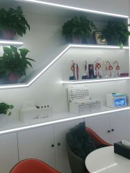 -蕾特恩专业祛痘·皮肤管理