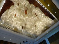 霸气的水晶灯-秦皇岛秦皇国际大酒店