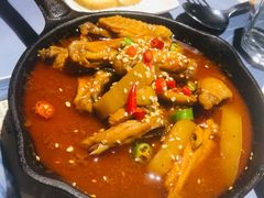 恶魔鸡翅锅-海石湾餐厅·清真Traveler(滨江道店)