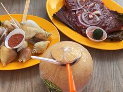 -东海岸人工湖美食村