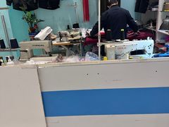 -资和信百货商场
