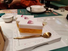 -悦得闲广式茶楼点心(石厦时代广场店)