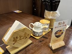 -蟹上黄·蟹黄面·江南糖水(人民广场店)