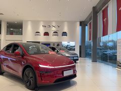 -TESLA 特斯拉(北京后沙峪特斯拉中心)